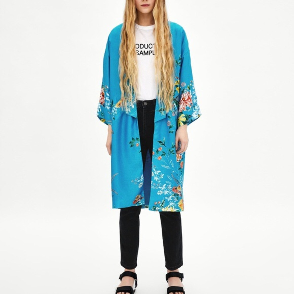 NWT ZARA KIMONO